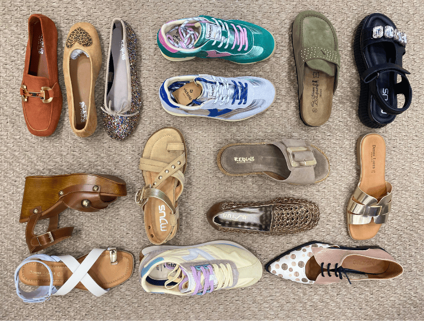 Sélection de chaussures femme variées : baskets, sandales, mocassins et ballerines présentées en boutique à Salernes